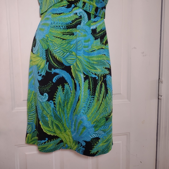 Jones New York Signature Stretch Green Floral Print Sleeveless Dress. Si… - Picture 4 of 10
